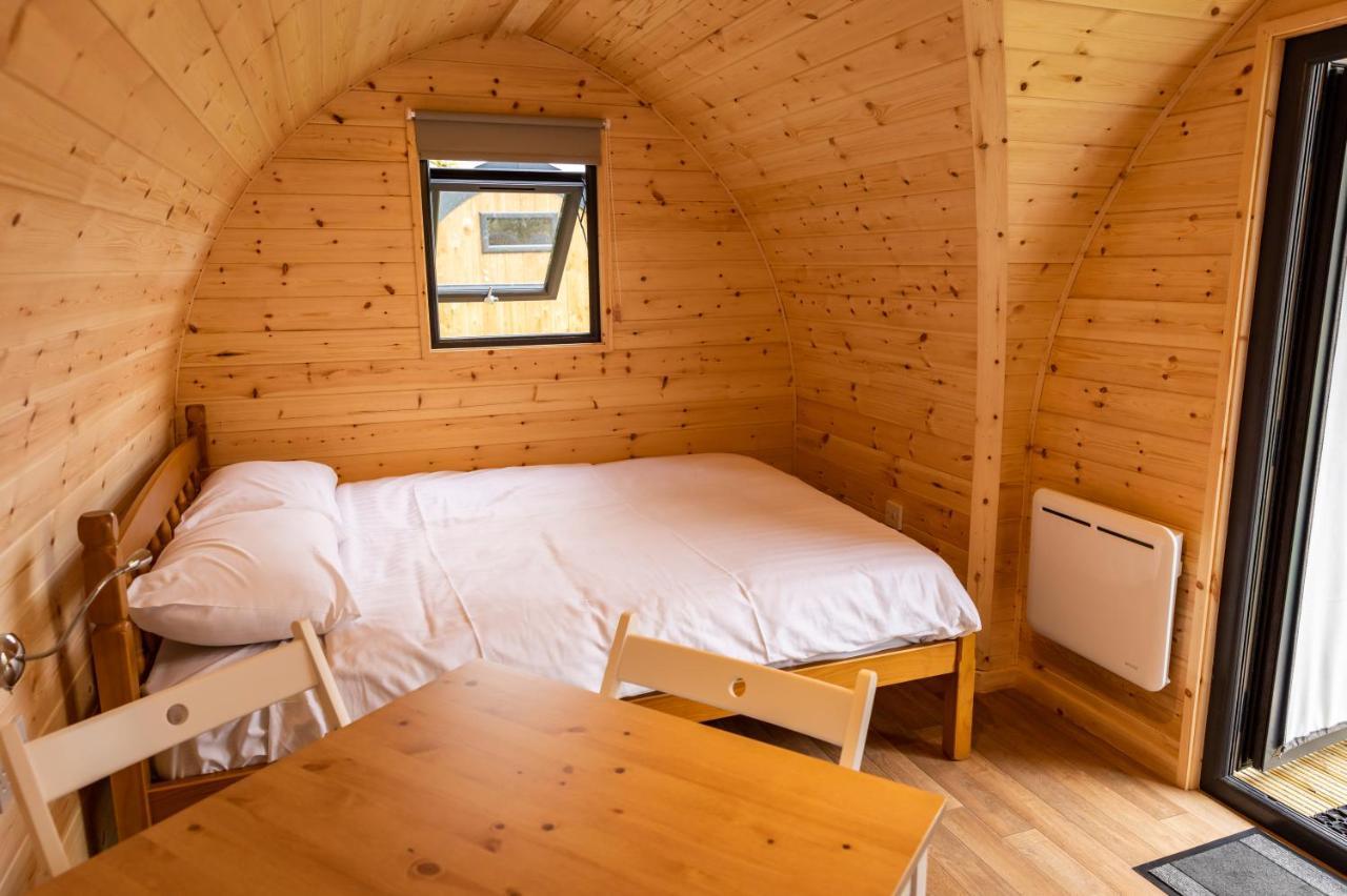 Camping Pods Hedley Wood Holiday Park Bridgerule Экстерьер фото