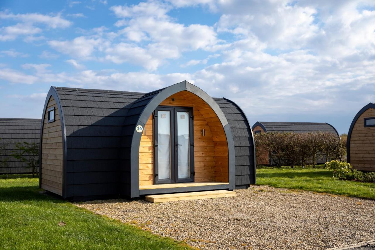 Camping Pods Hedley Wood Holiday Park Bridgerule Экстерьер фото